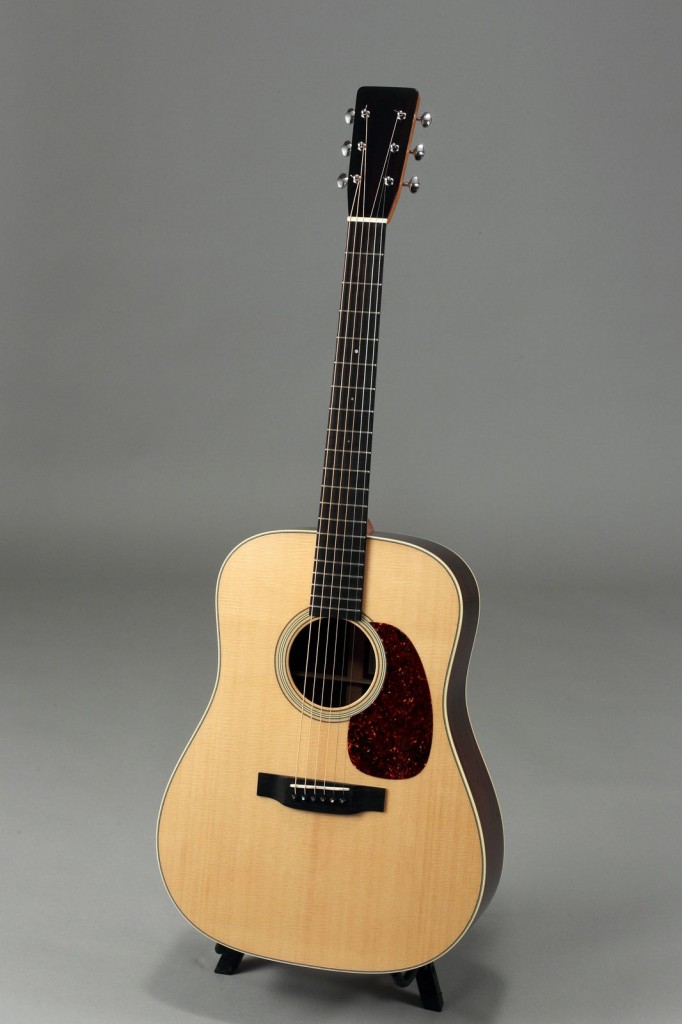 Sakata Guitars new website open!